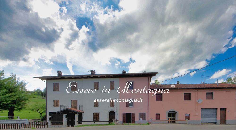 la facciata