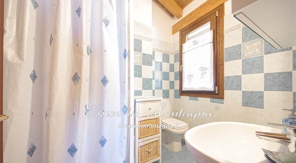 Il bagno esclusivo della camera