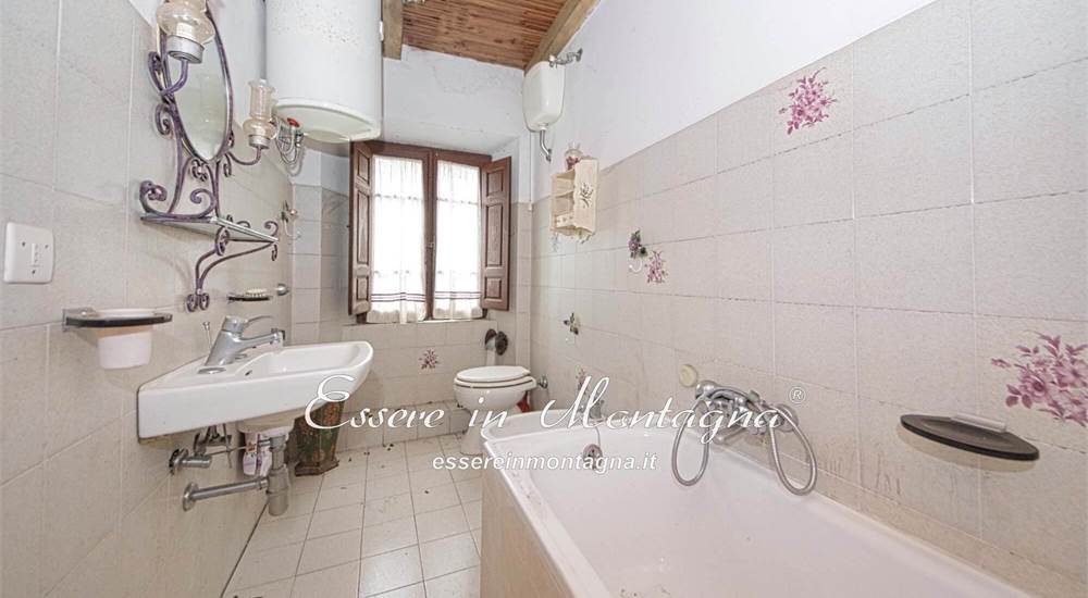Il bagno di sotto