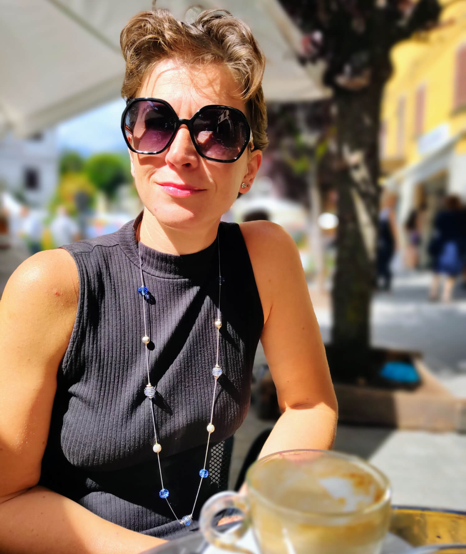 lucie-occhiali-bar