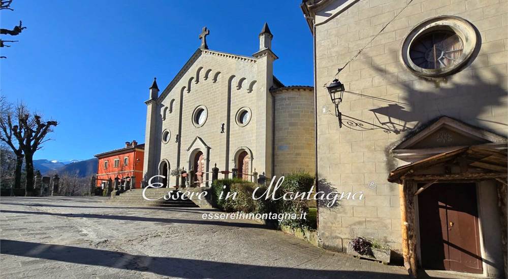La vista sulla chiesa