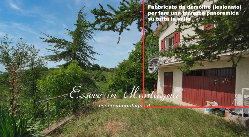 La casa piccola da demolire e ricavare un terrazzo