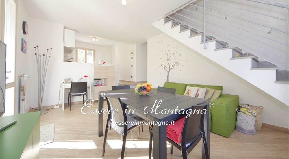 il soggiorno con stufa