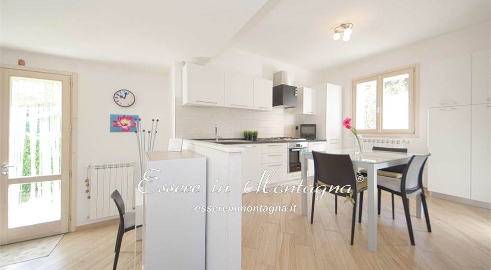 il soggiorno con stufa