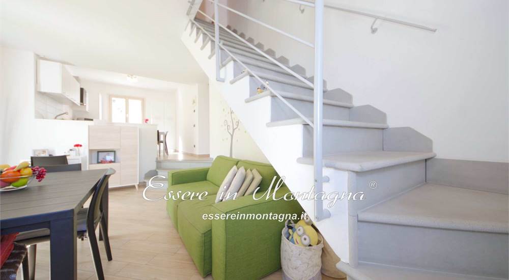 il soggiorno con stufa