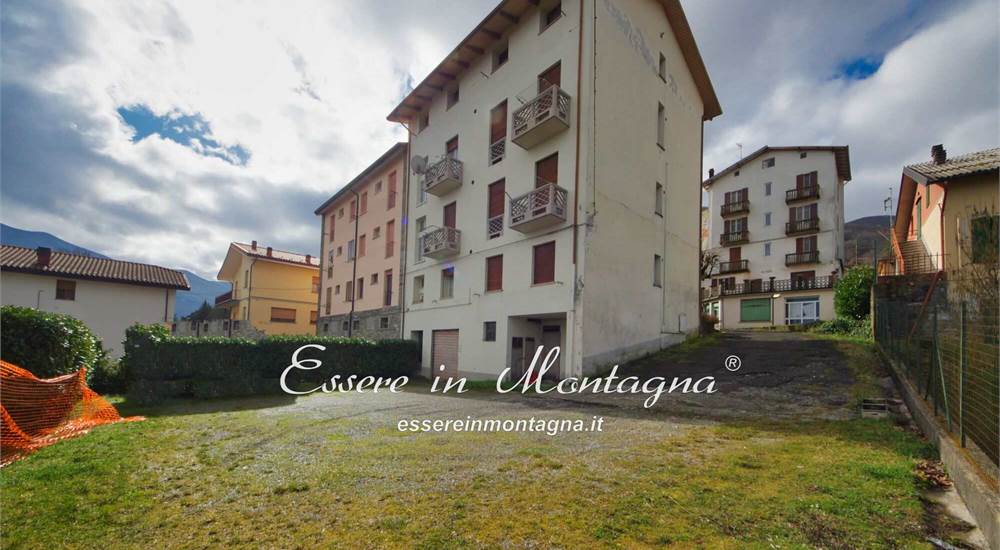 Gli esterni di sotto