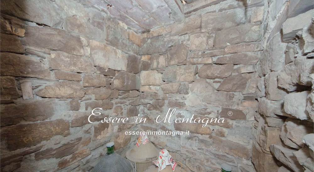 La cantina sotto la teggia