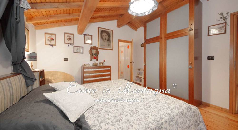 La camera mansardata