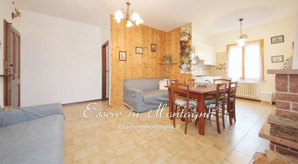 Il soggiorno con camino