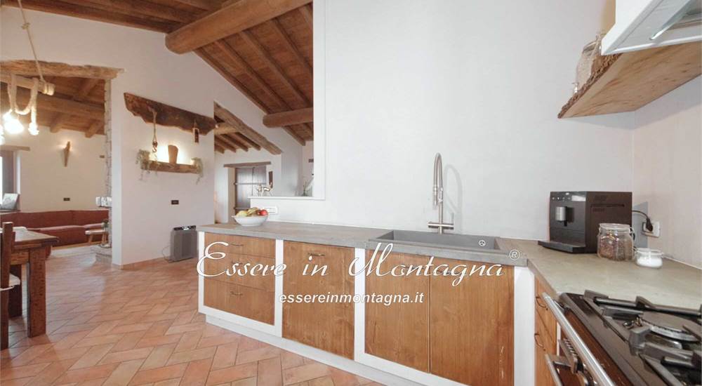 La cucina aperta sul soggiorno