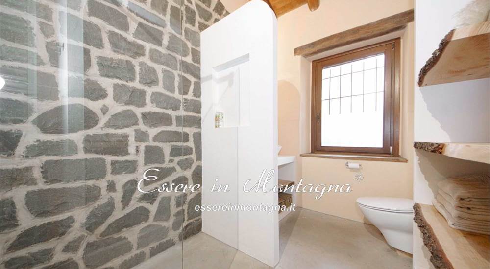 Il bagno del piano terra